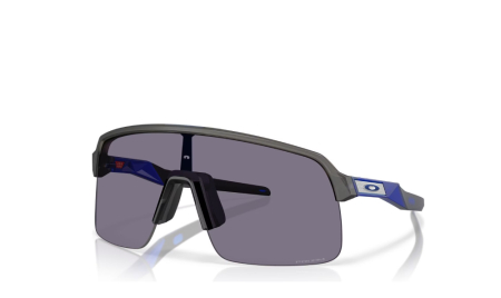 GAFAS OAKLEY SUTRO LITE GREY SMOKE de Quino Bike