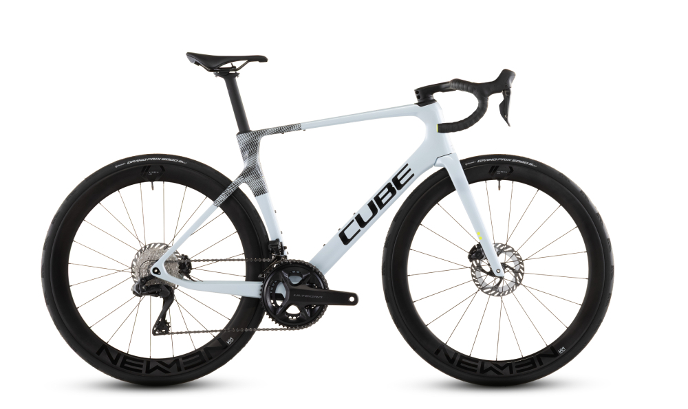 BICICLETA CUBE AGREE C:62 RACE GLACIER BLACK /26 de Quino Bike
